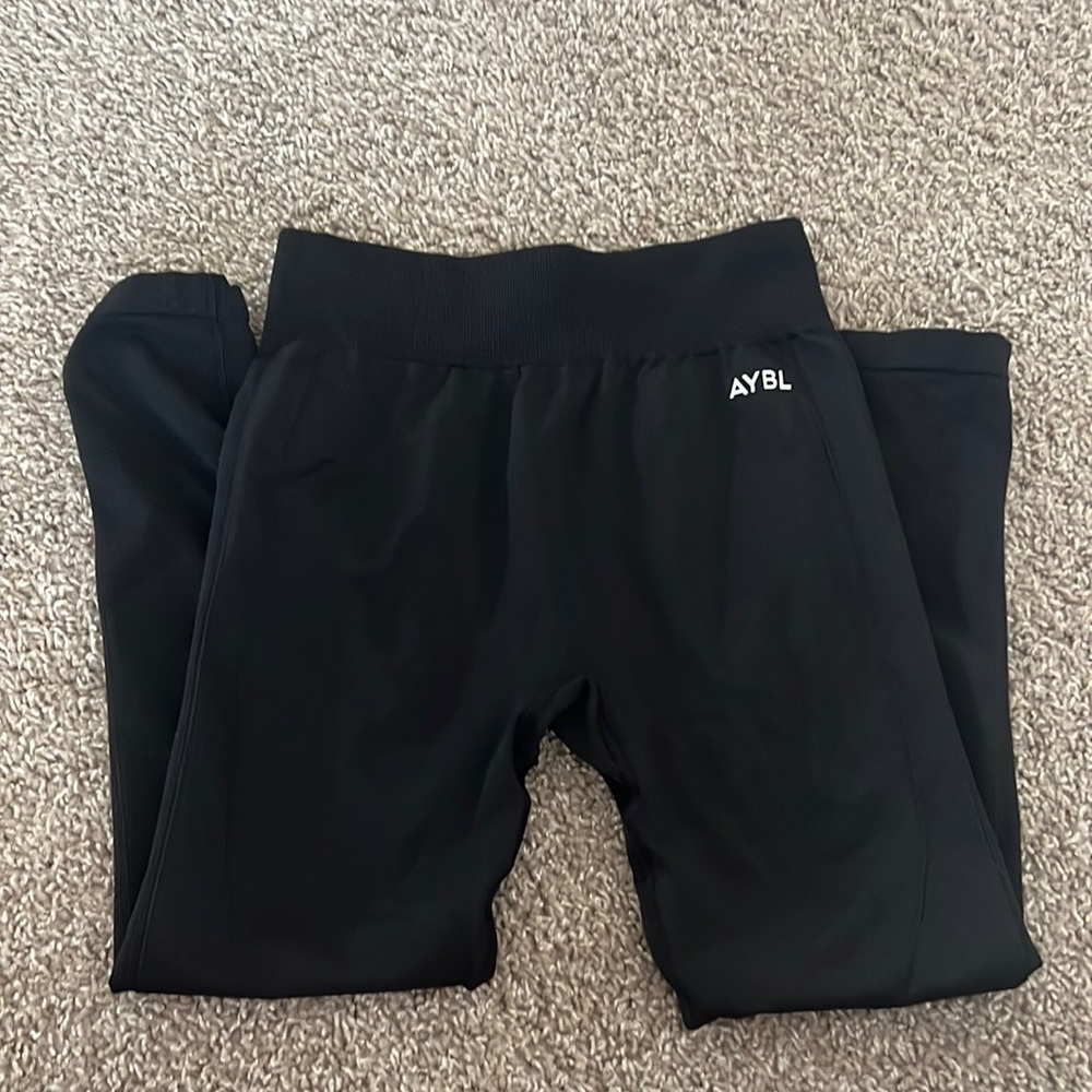 Pulse Seamless Leggings - Jet Black